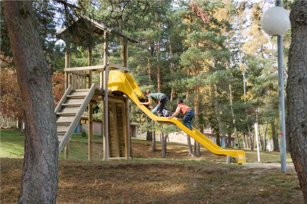 Village De Gites De La Foret De Ganigal Le Malzieu-Ville Bilik gambar